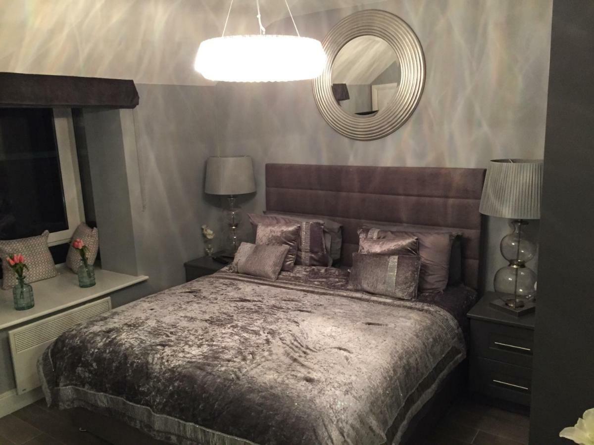 The Town House Kinsale, Hosted By Exquisite Holiday Homes, Sleeps 16 Εξωτερικό φωτογραφία