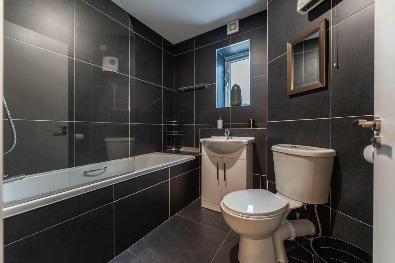 The Town House Kinsale, Hosted By Exquisite Holiday Homes, Sleeps 16 Εξωτερικό φωτογραφία