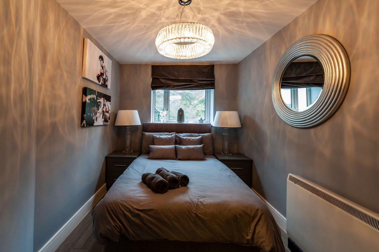 The Town House Kinsale, Hosted By Exquisite Holiday Homes, Sleeps 16 Εξωτερικό φωτογραφία