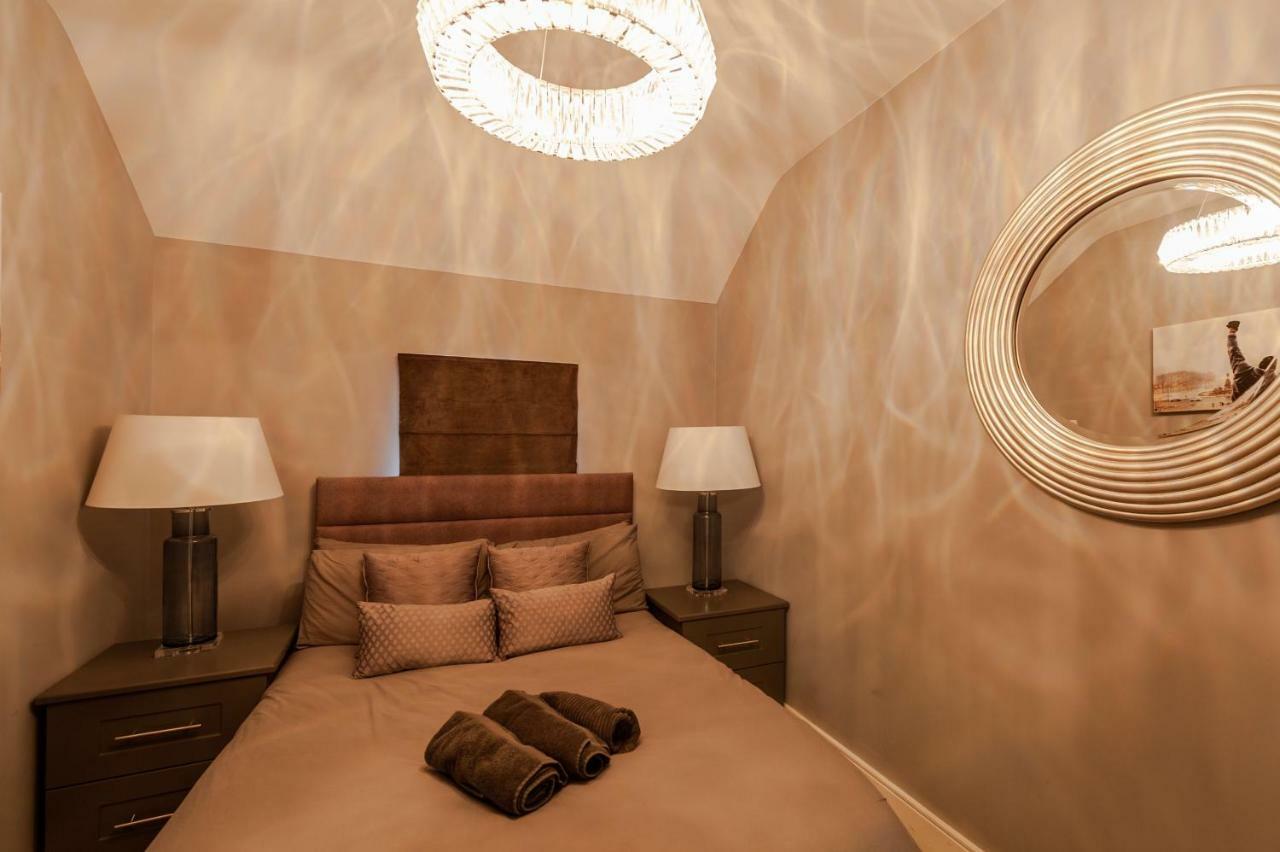 The Town House Kinsale, Hosted By Exquisite Holiday Homes, Sleeps 16 Εξωτερικό φωτογραφία