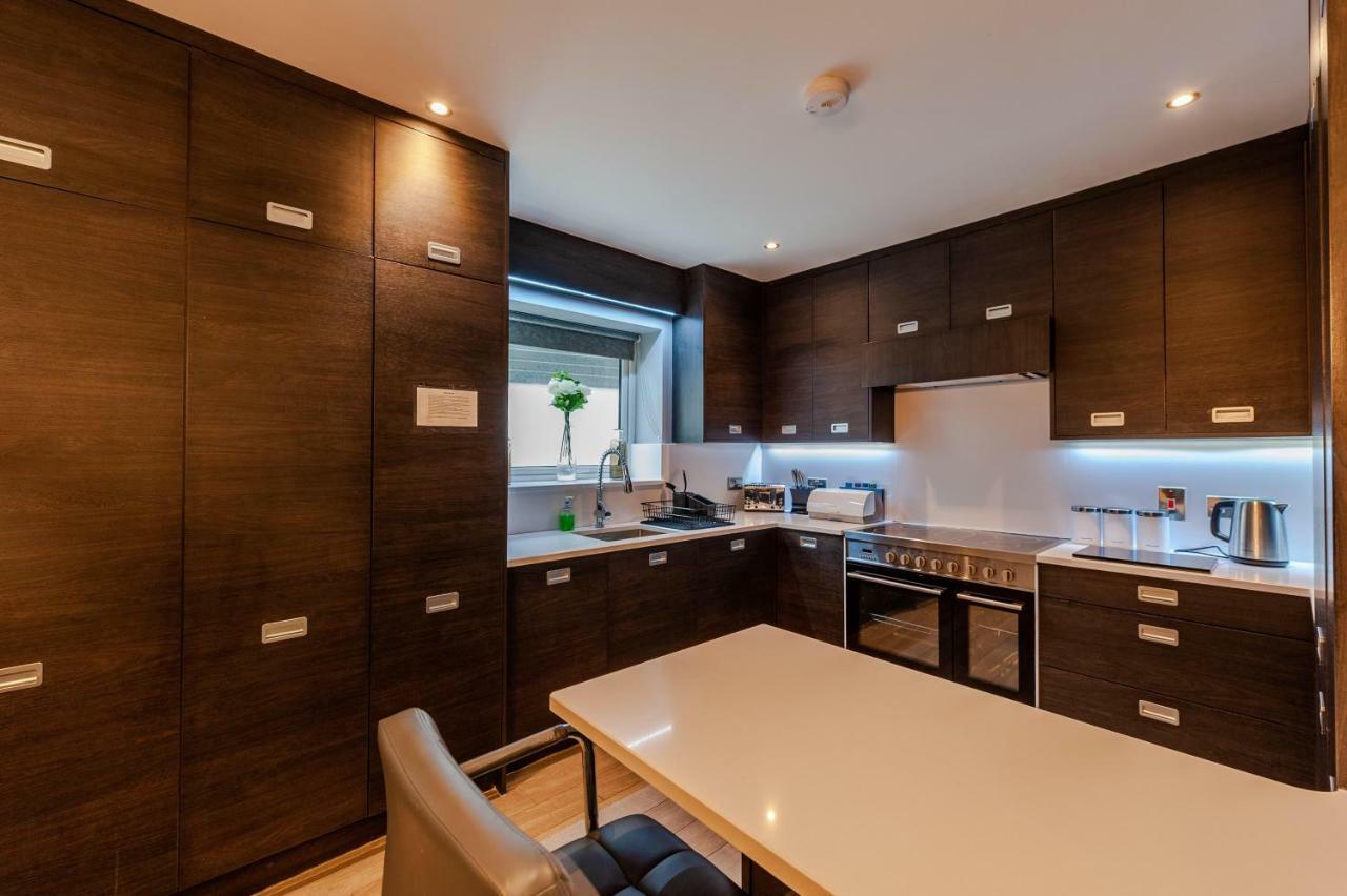 The Town House Kinsale, Hosted By Exquisite Holiday Homes, Sleeps 16 Εξωτερικό φωτογραφία