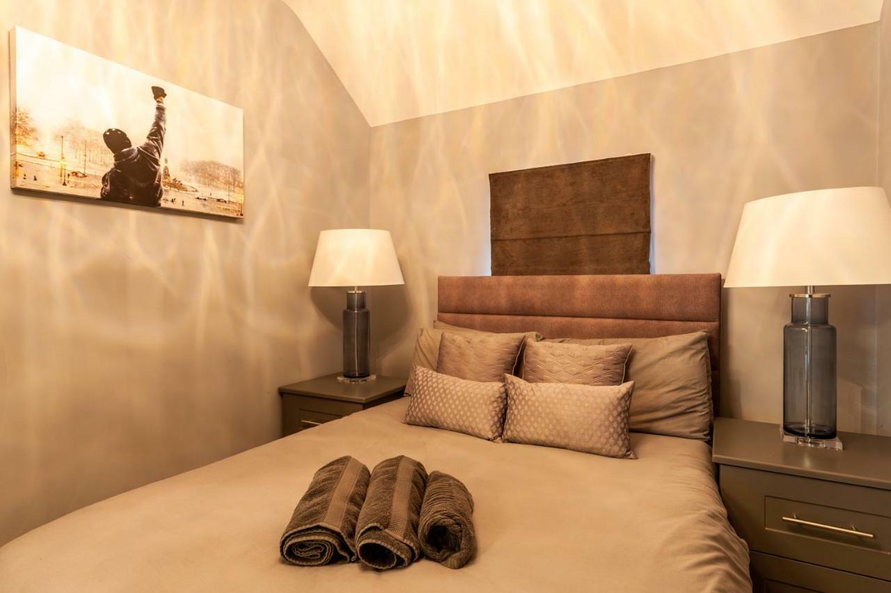 The Town House Kinsale, Hosted By Exquisite Holiday Homes, Sleeps 16 Εξωτερικό φωτογραφία